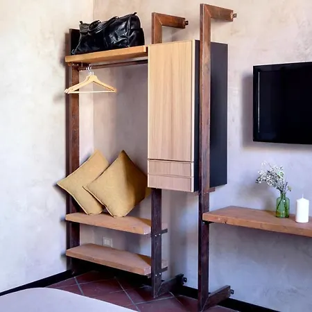 Folia Domus Apartment