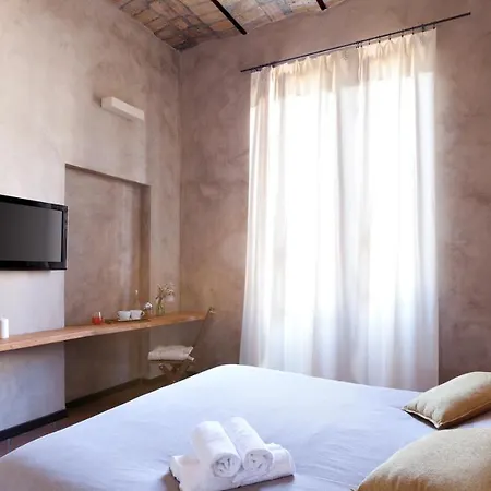 Folia Domus Apartment
