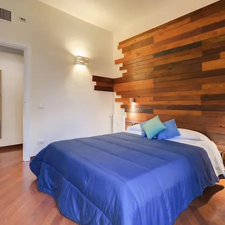 Apartment Folia Domus